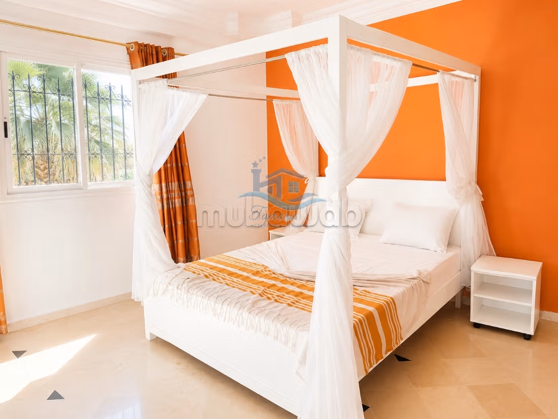 Arab-Moorish Guesthouse with Pool