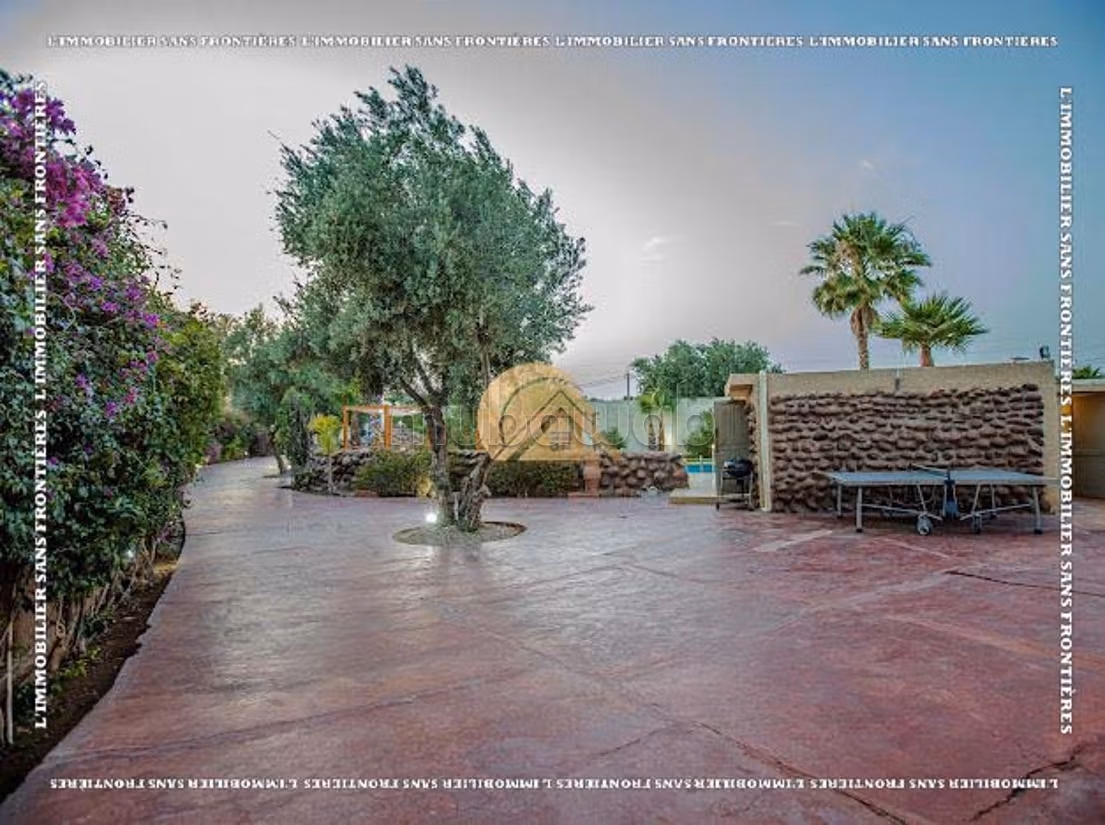 Villa privata intitolata con VNA in vendita sulla strada di Sidi Rahal, strada di Fès, Marrakech