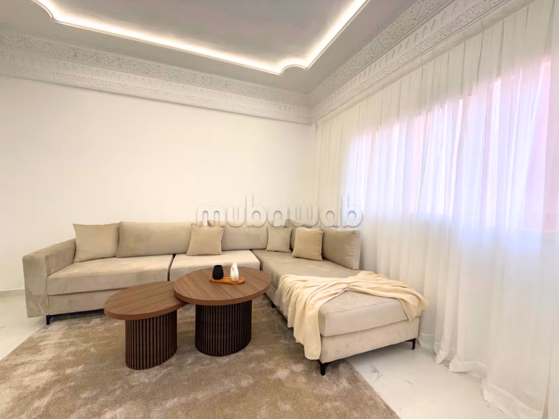 Appartement Spacieux À Louer Meublé — 3