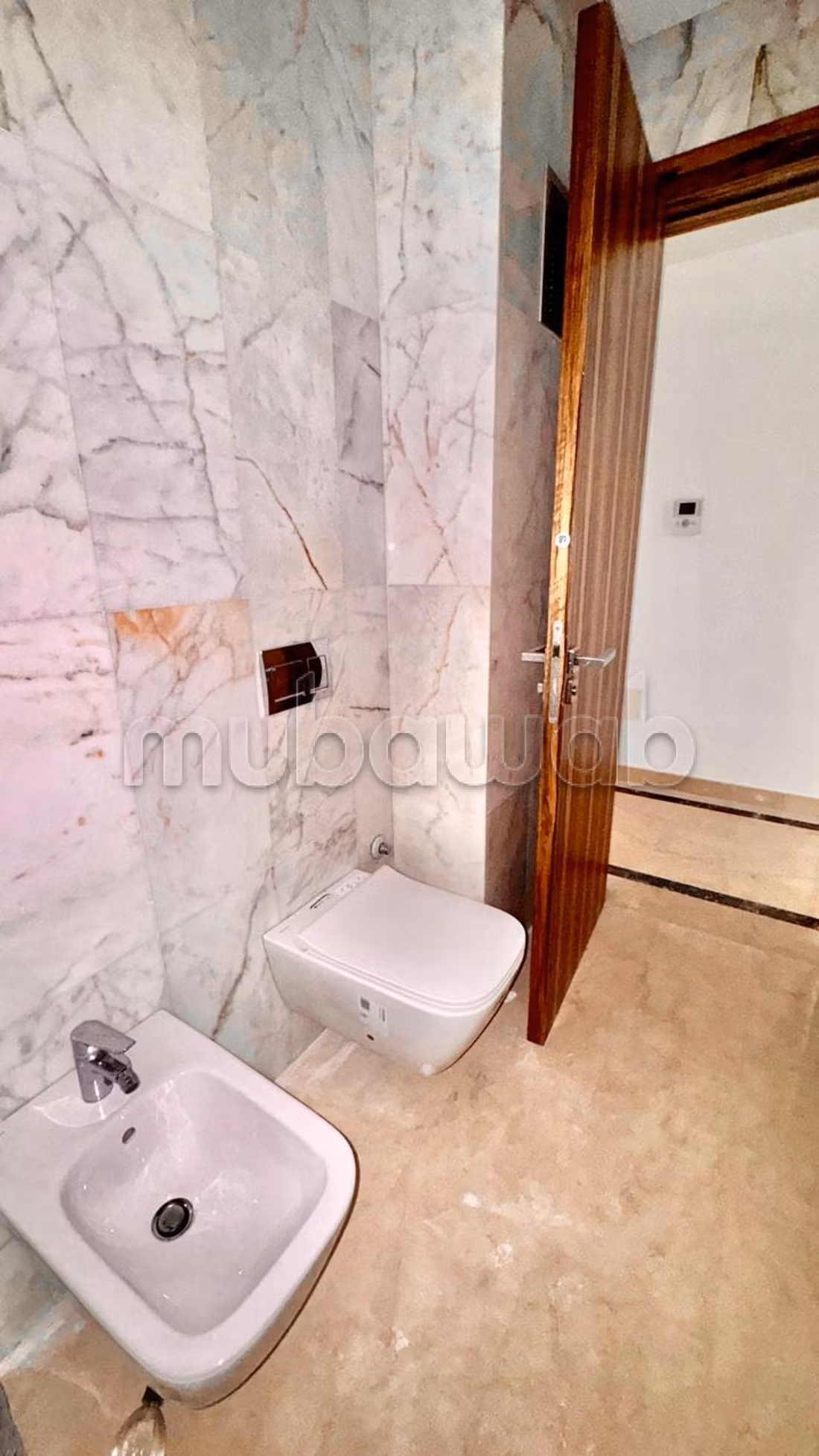 Large empty apartment for rent - NEJMA