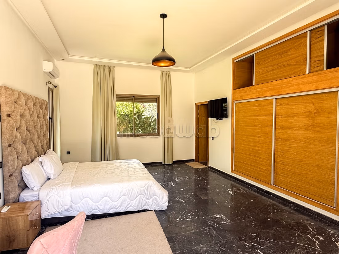 Villa atlas en vente a marrakech route de fez Titrée