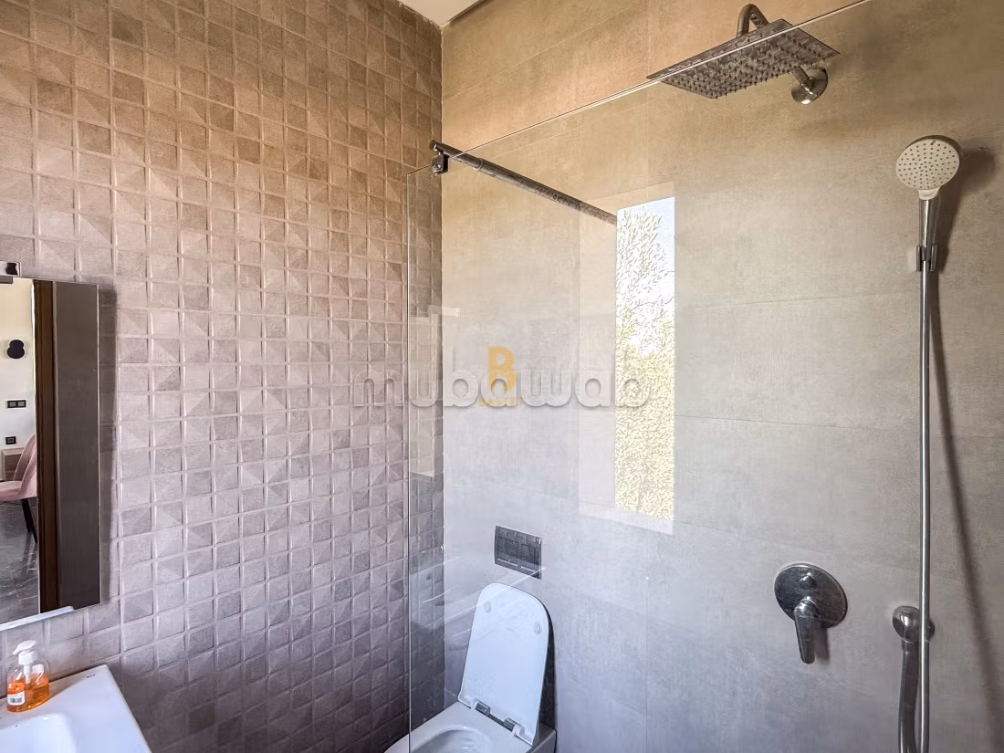 Villa atlas en vente a marrakech route de fez Titrée