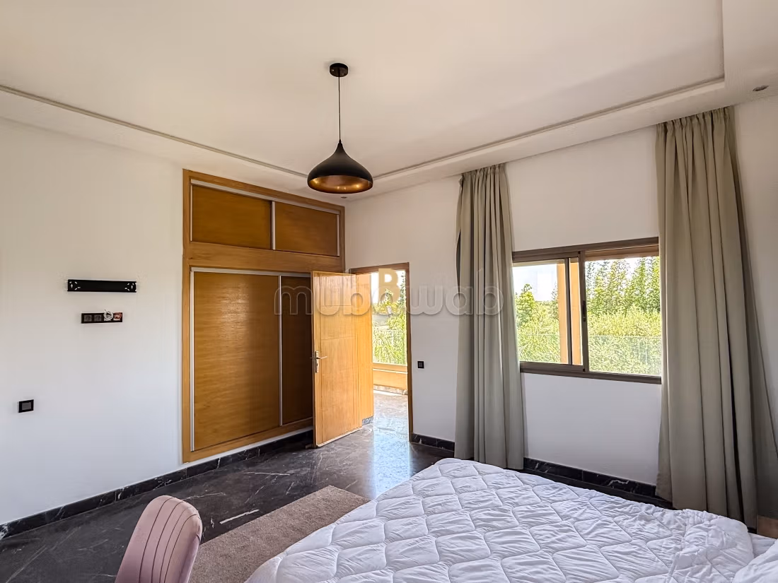 Villa atlas en vente a marrakech route de fez Titrée