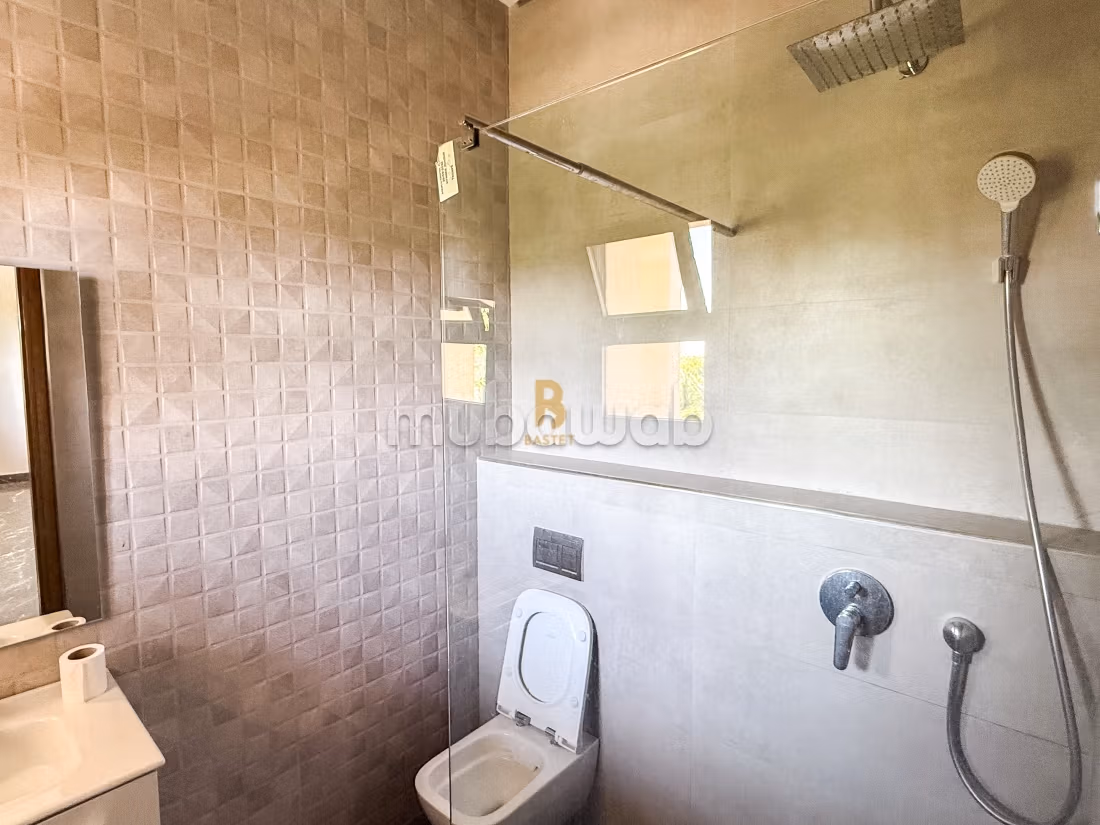 Villa atlas en vente a marrakech route de fez Titrée