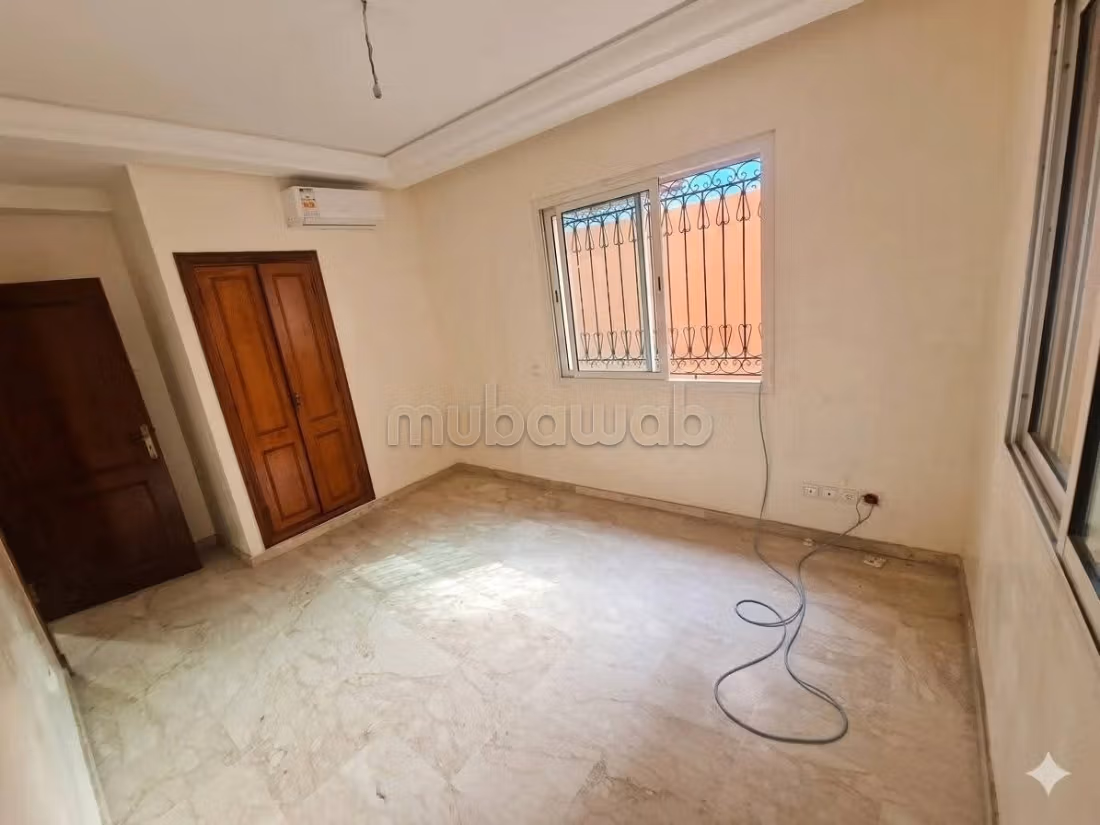 Appartement 3chambres avec grande terrasse — 4