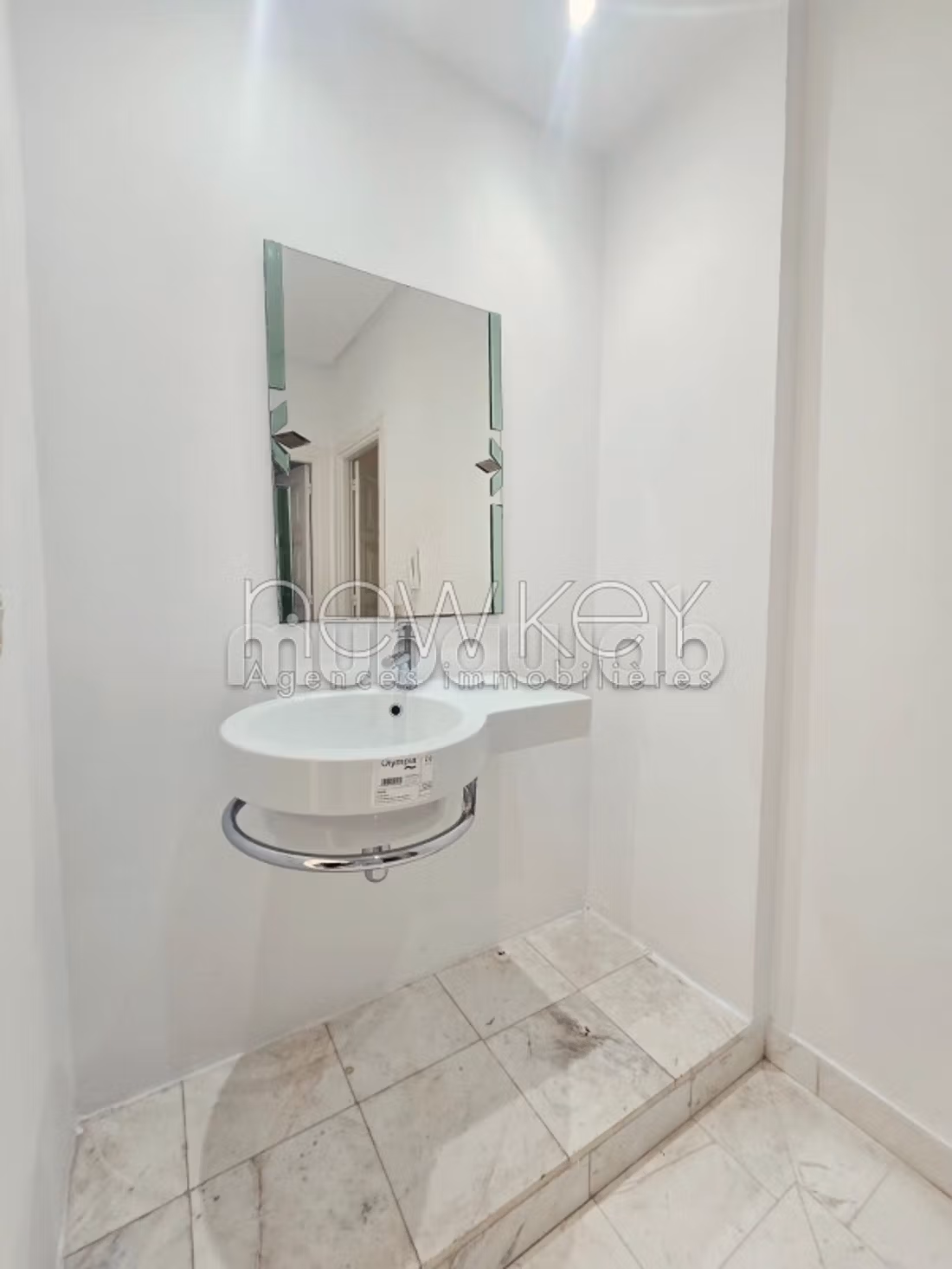 A villa S4 with pool in Gammarth