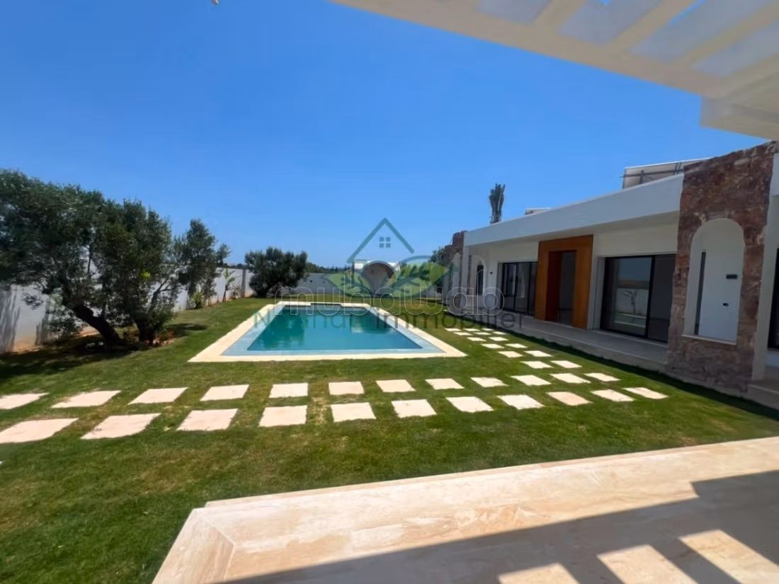 A Vendre Villa plain pied à El Monchar Hammamet