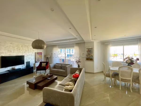 Appartamento S3, Berges du Lac 2