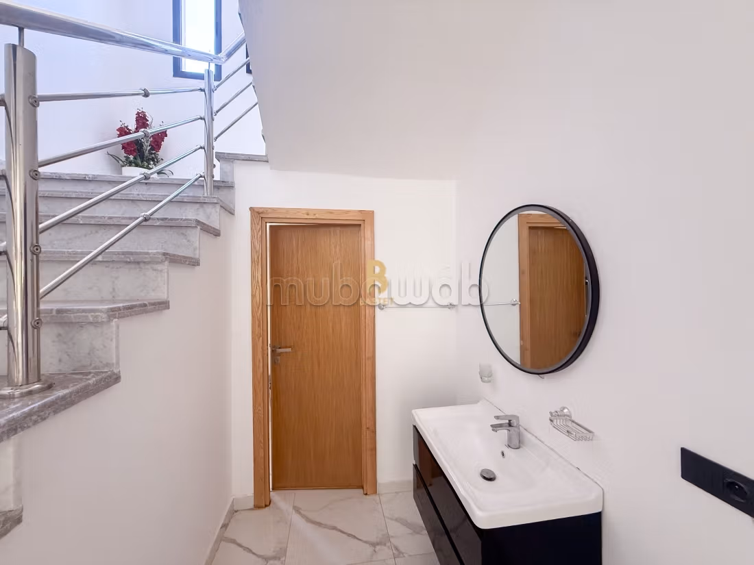 Charming villa for sale on Fez road