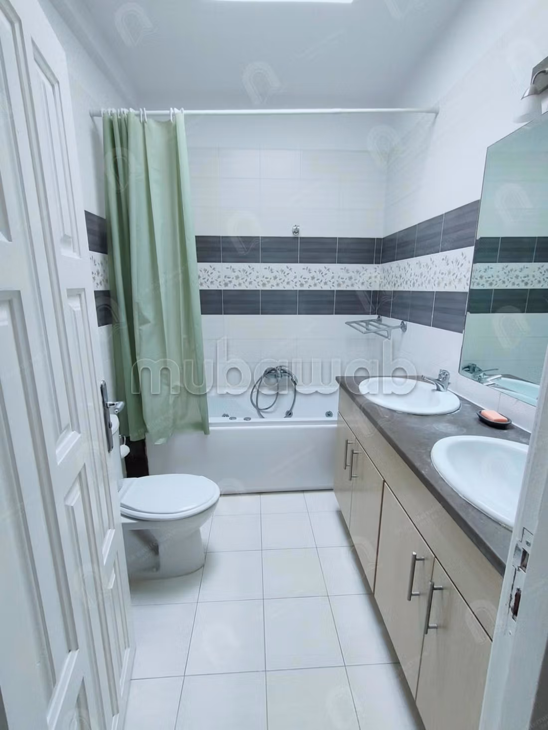 A louer duplex s3 meublé à la Marsa