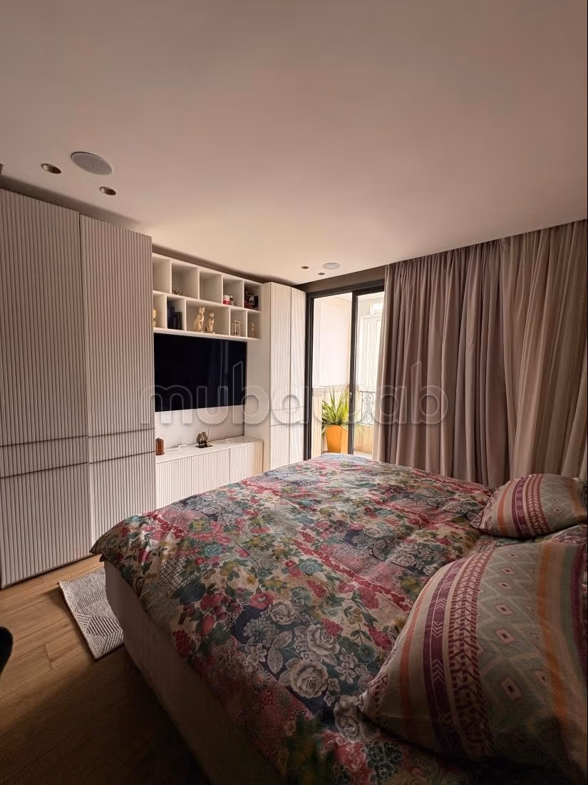 Appartement de luxe à vendre triangle d'or — 3