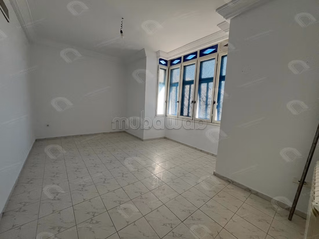 In affitto duplex vuoto a Gammarth turistico
