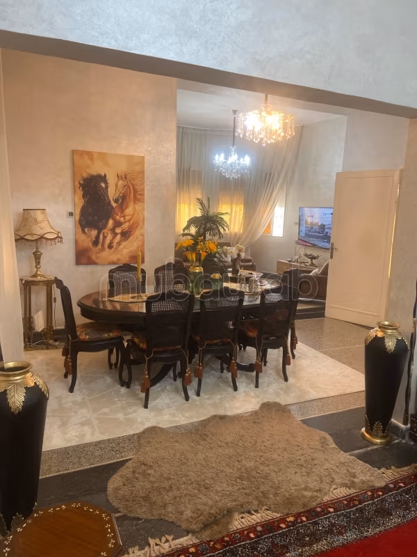Étage Villa Vide A Louer