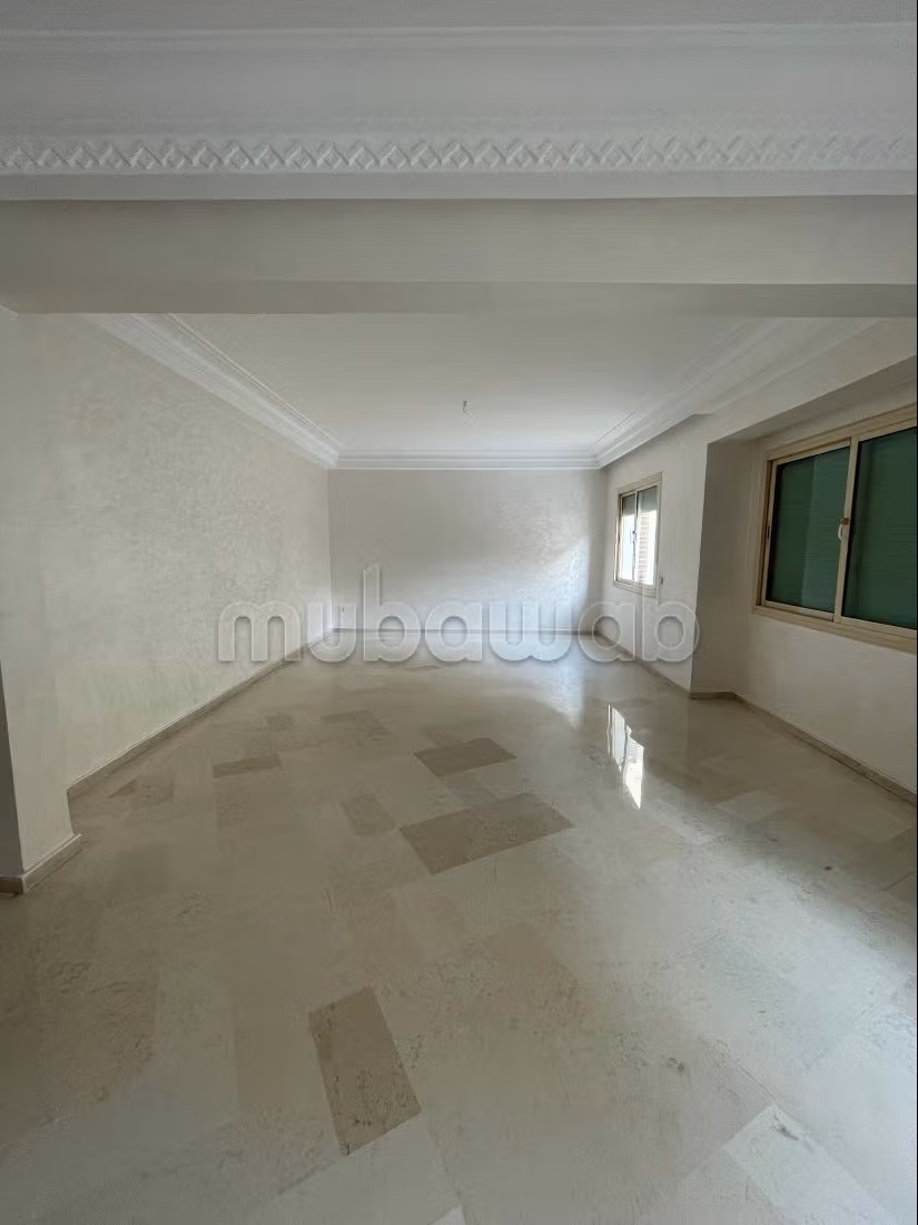 Bel appartement à vendre à 2 pas de la courniche
Ain Diab — 2