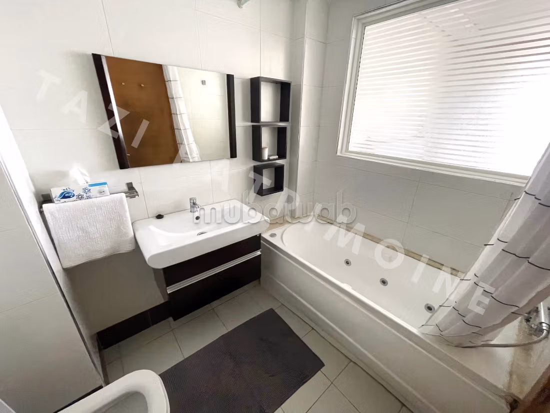 Te koop 2 lichte slaapkamers met inloopkast