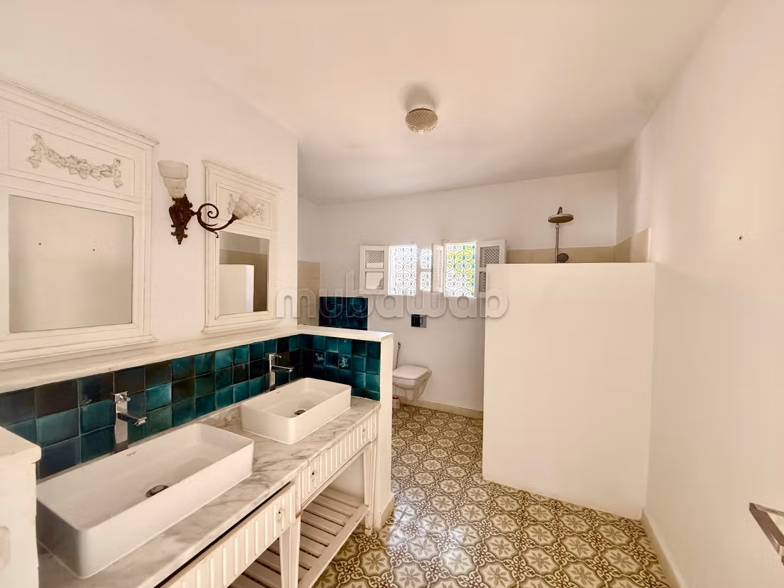 Charming S3 villa with garden, Carthage