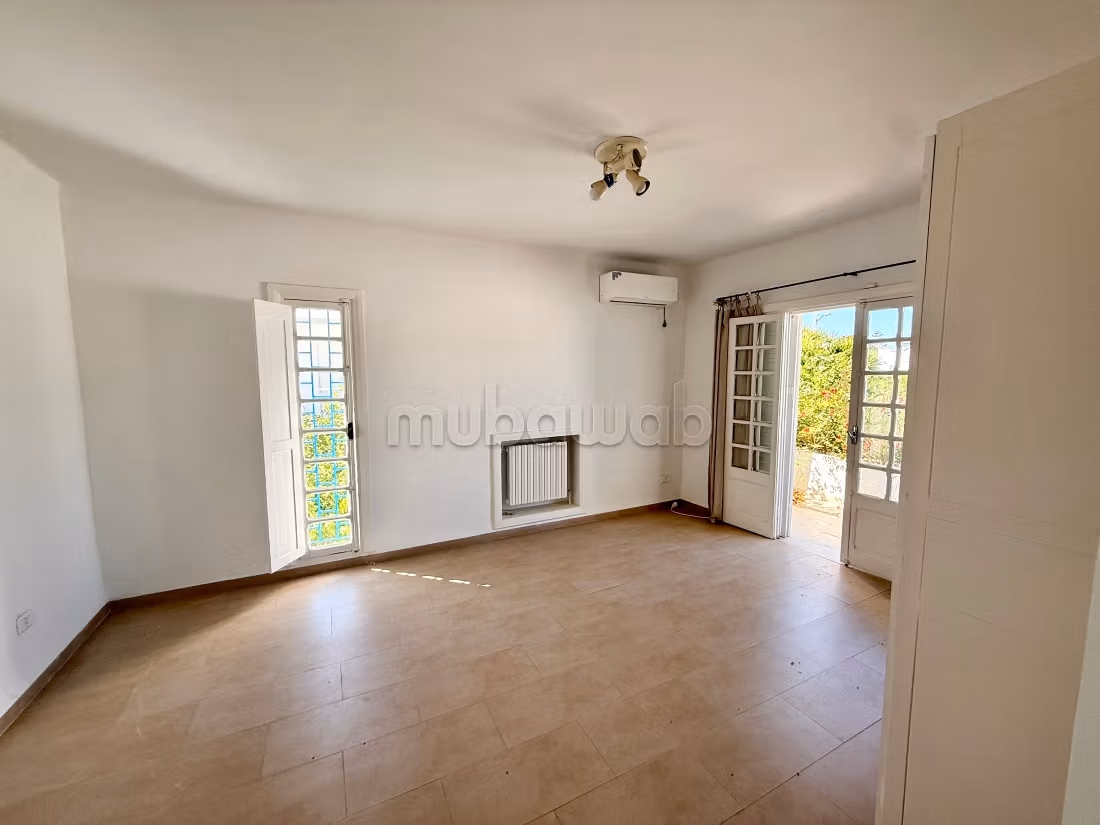 Charming S3 villa with garden, Carthage
