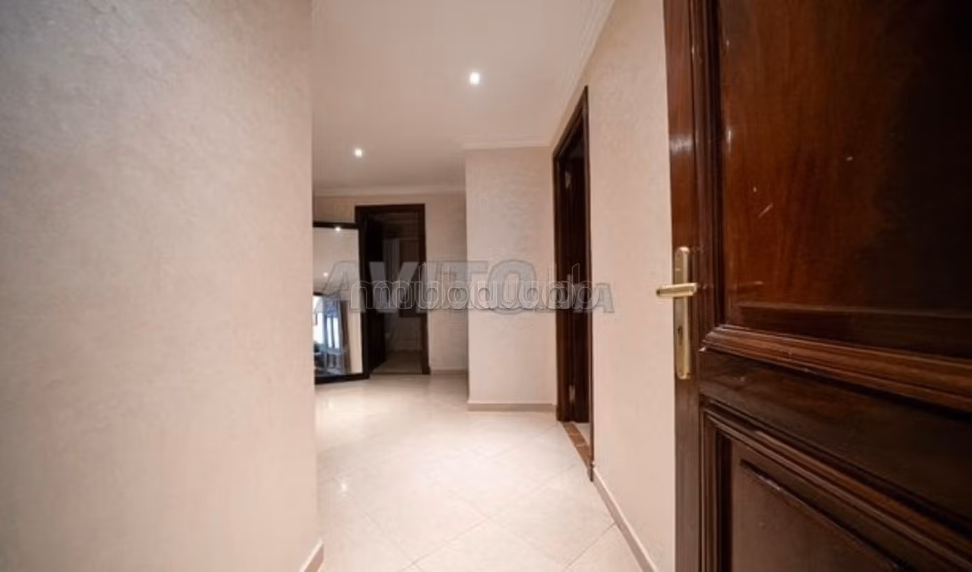 Bel appartement moderne gauthier 
5 CHAMBRES — 2
