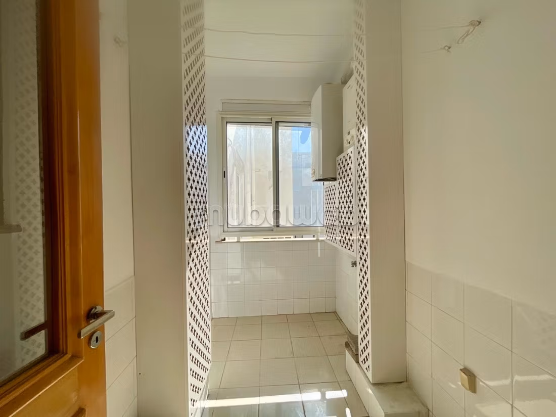 Appartamento S3, Berges du Lac 2