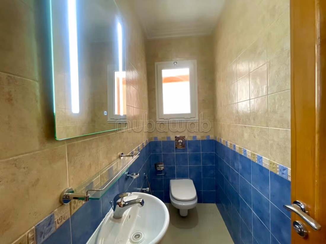 Appartamento S3, Berges du Lac 2