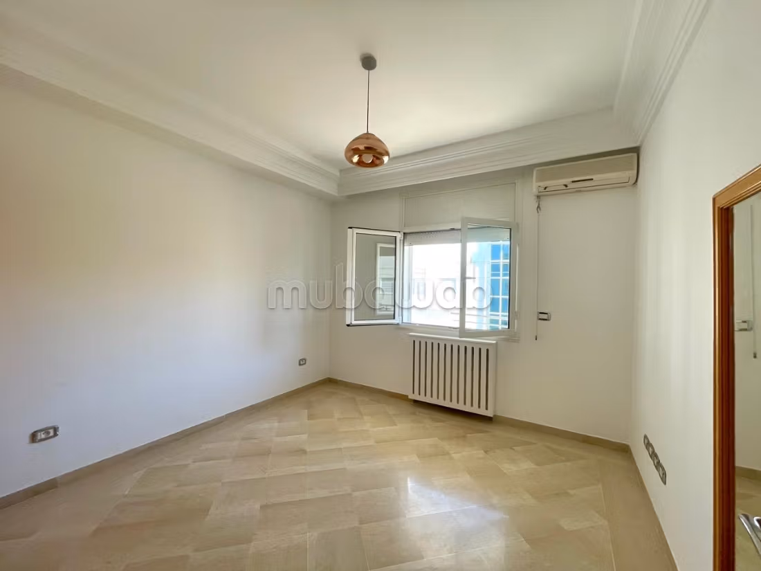 Appartamento S3, Berges du Lac 2