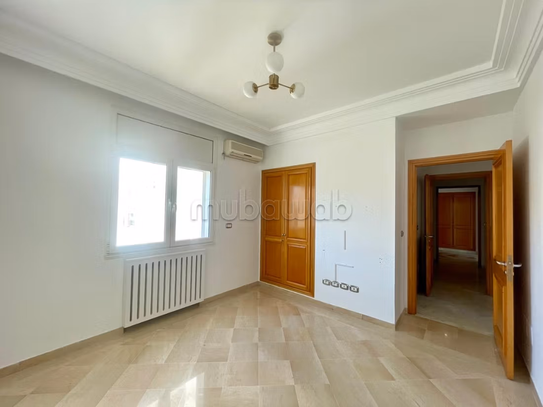 Appartamento S3, Berges du Lac 2