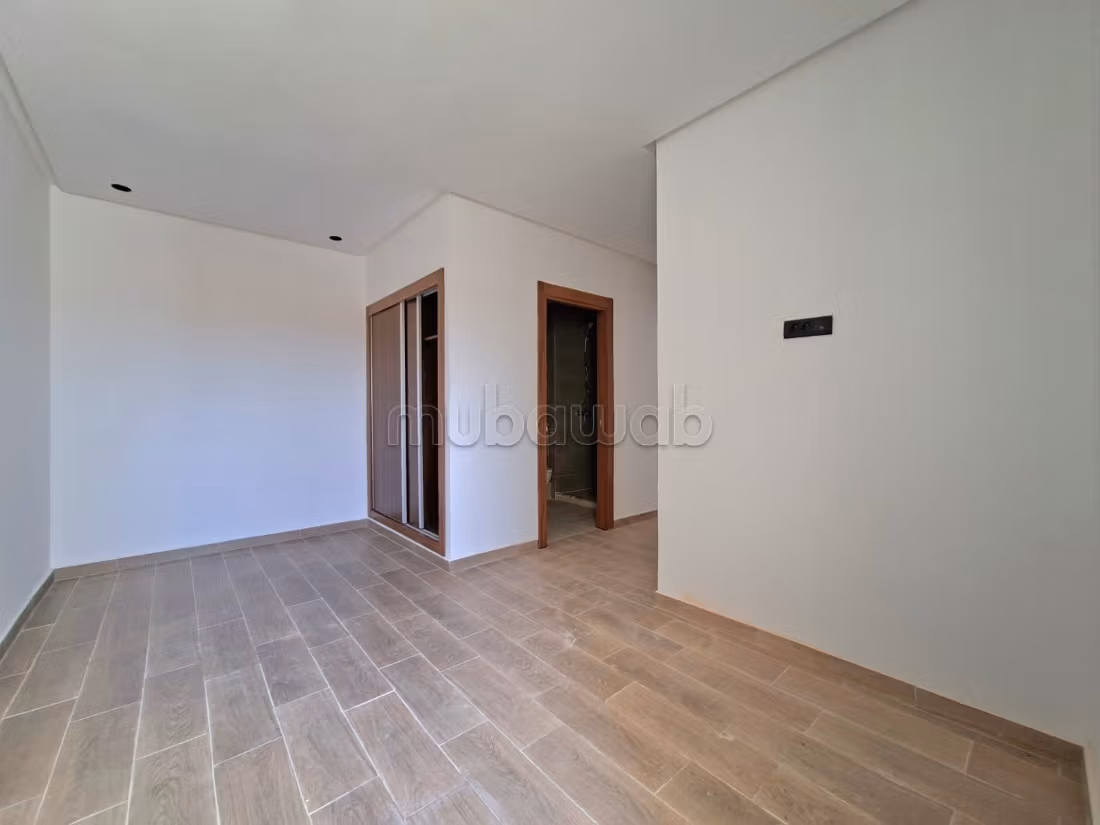 Magnifico Appartamento in Affitto con Vista Mare