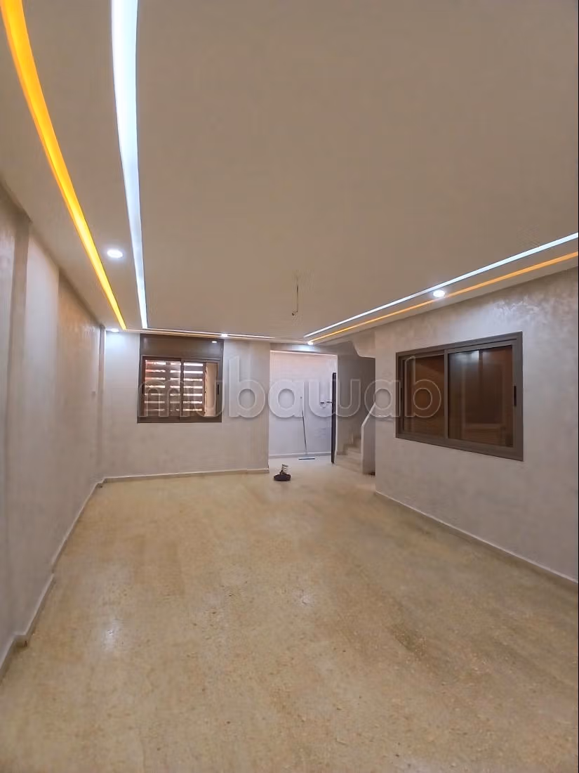 Duplex du rez-de-chaussée et du premier étage 130 mètres