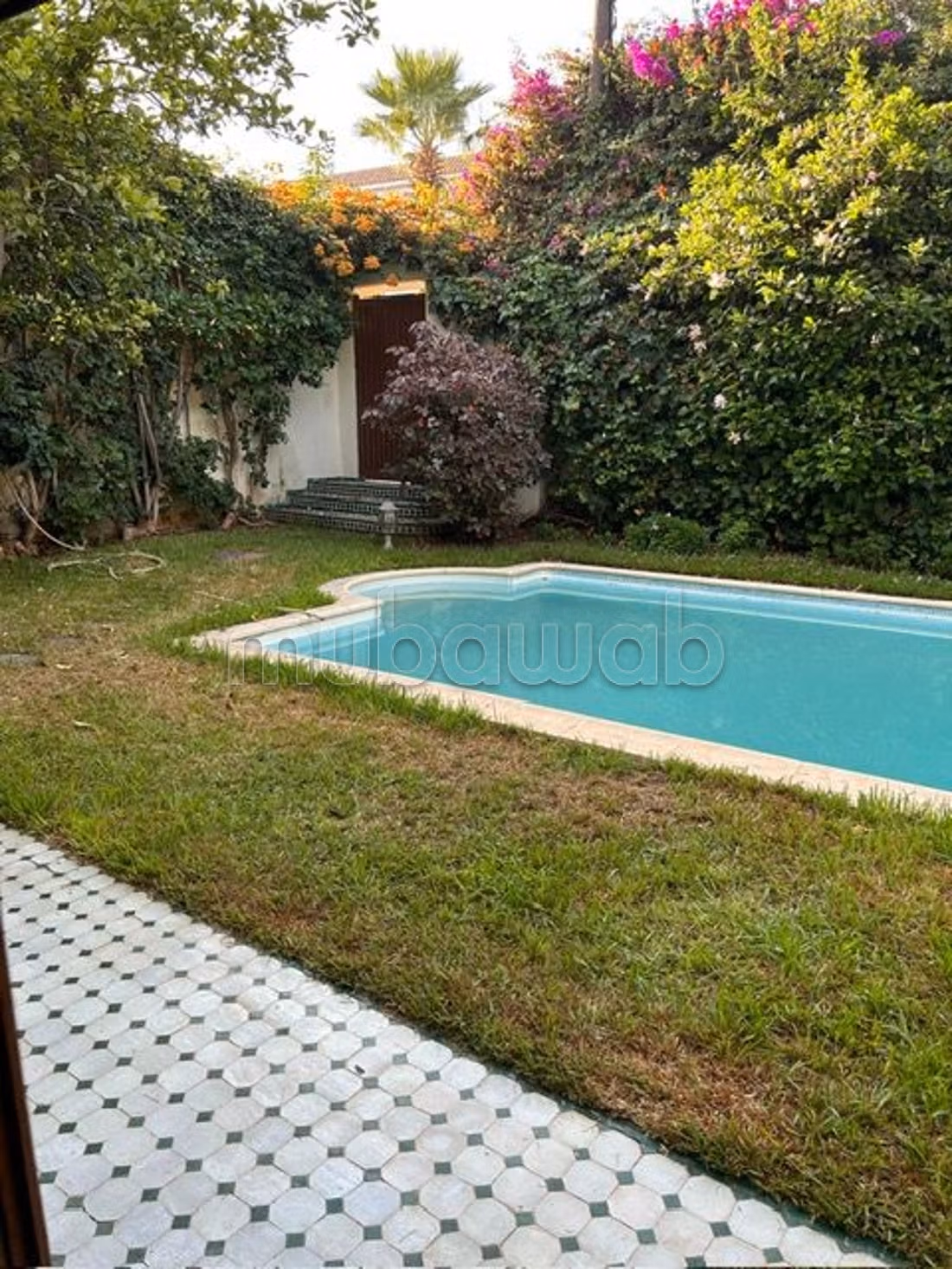 Luxe villa te huur in Polo. 6 grote kamers