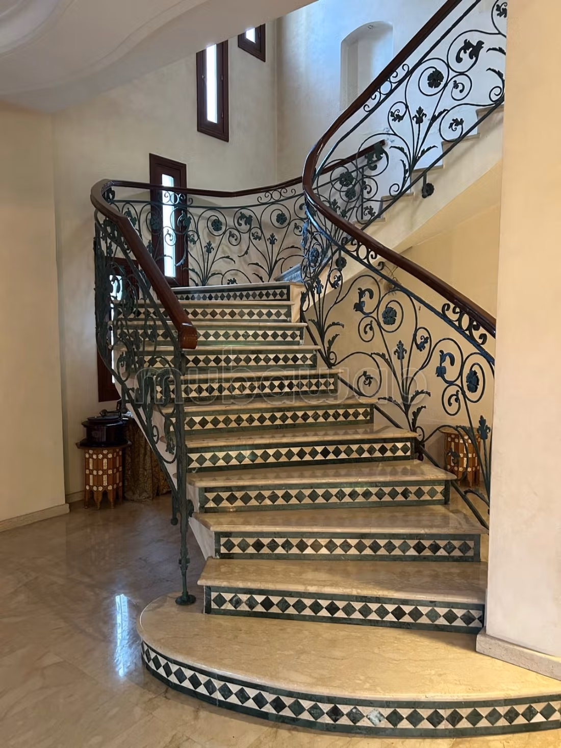 Luxe villa te huur in Polo. 6 grote kamers