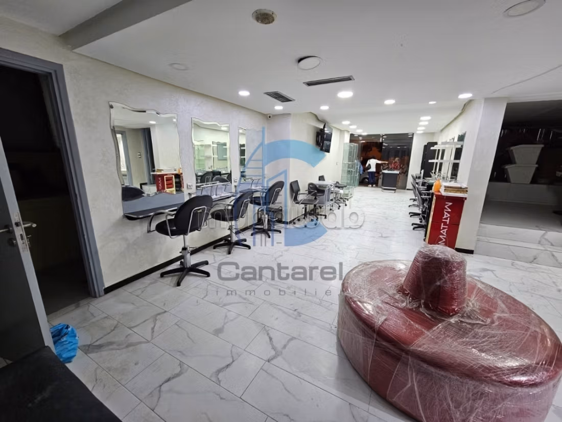 Vendita locale nel quartiere degli ospedali
