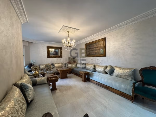Muy bonito apartamento en venta en Agdal