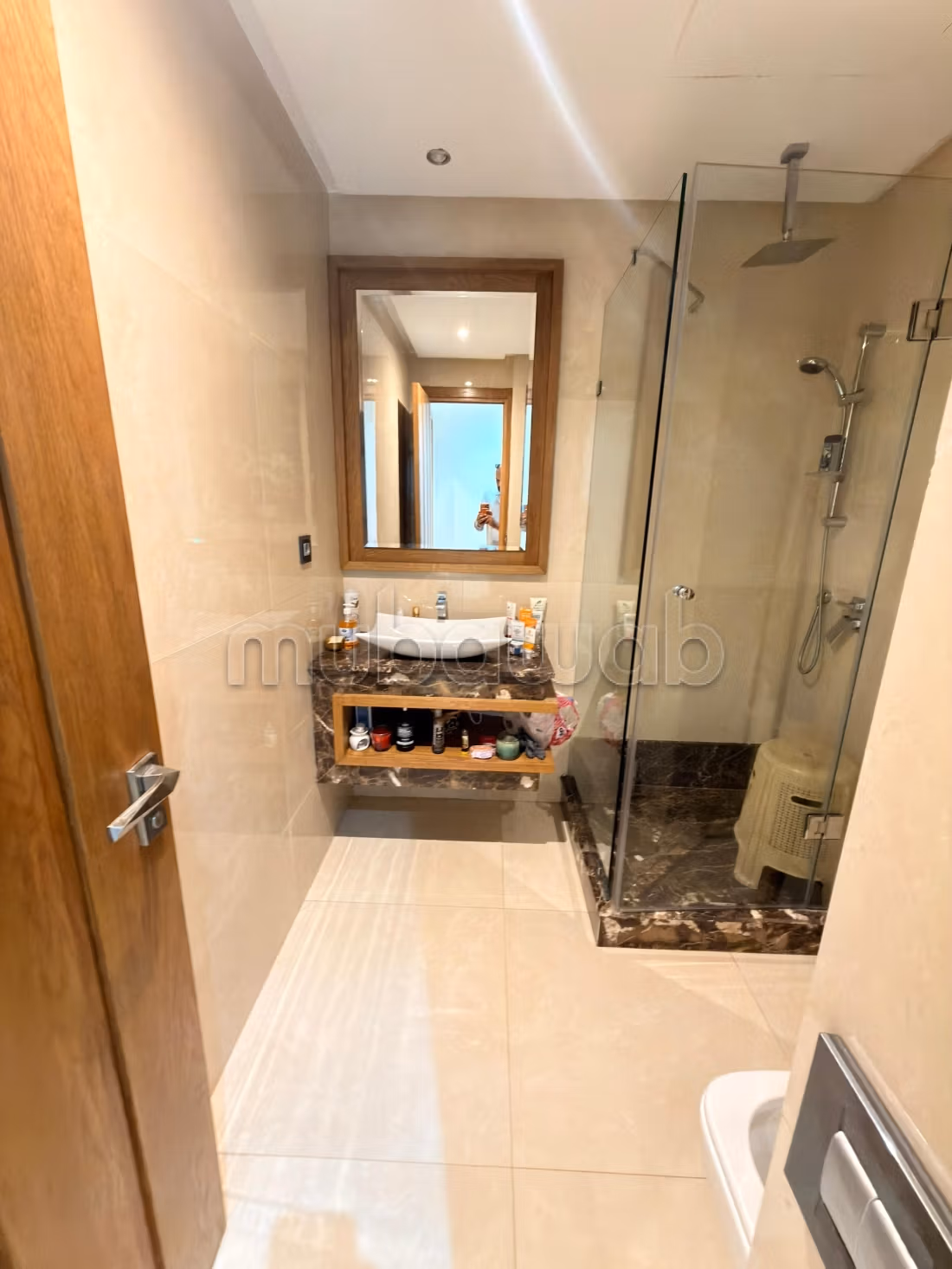 Appartement à louer à Casablanca Finance City. 2 chambres agréables. Meublé — 4