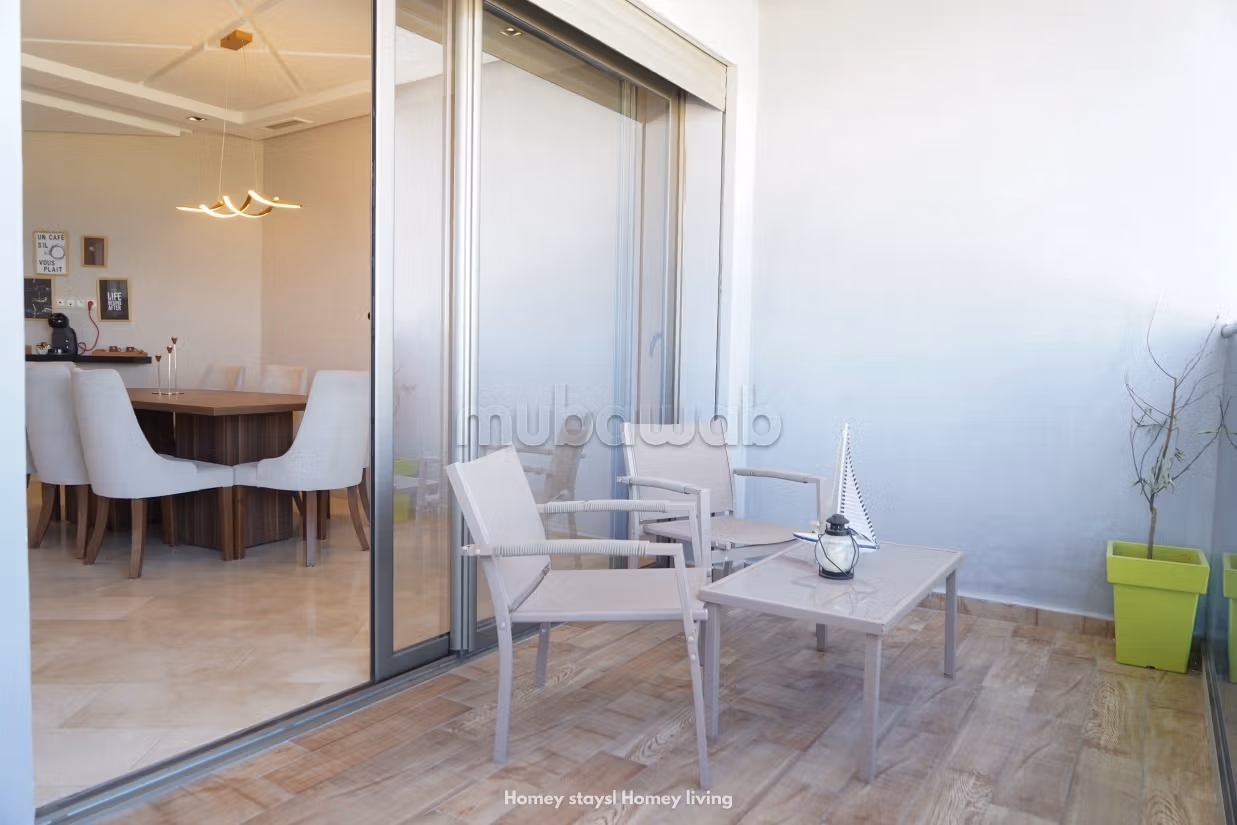 Apartment for rent by the day, across from the beach