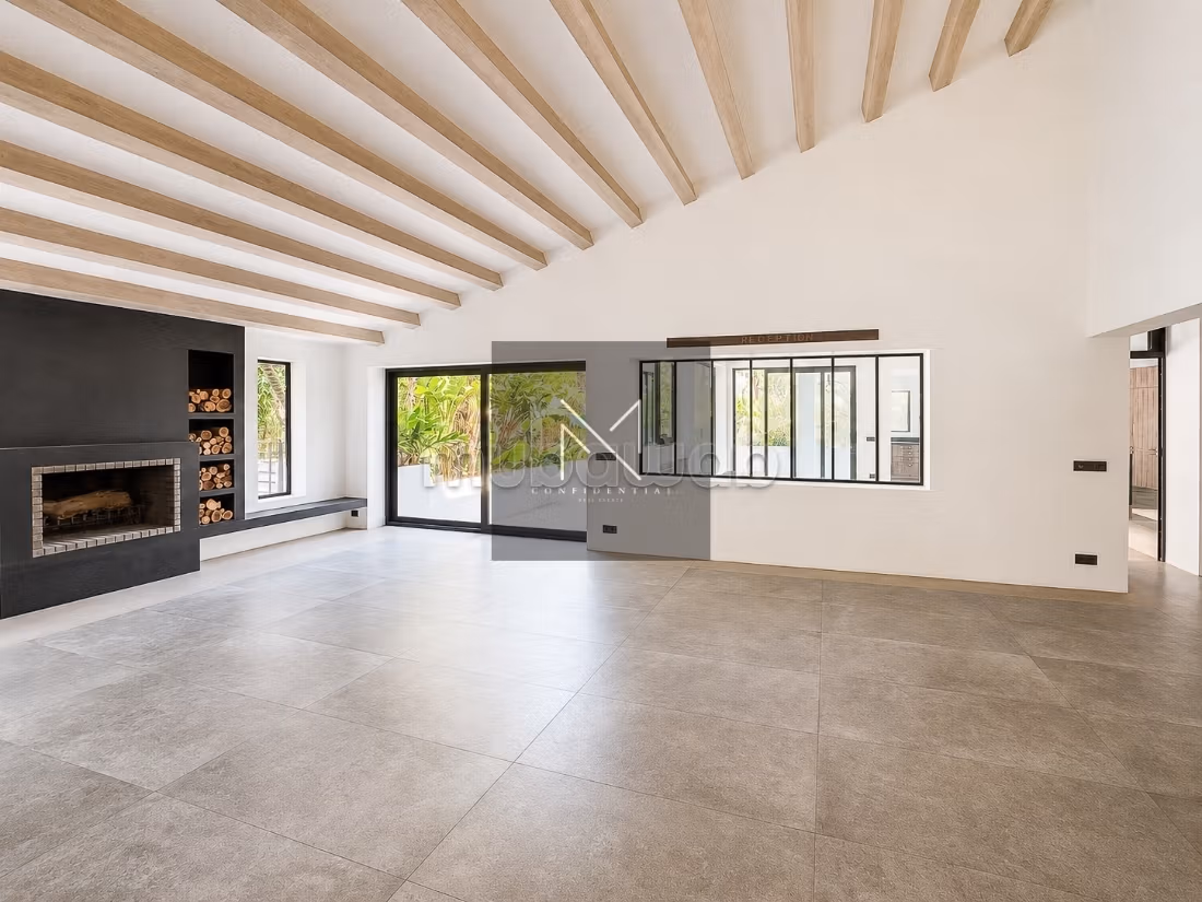 Villa atípica en alquiler en Anfa Superior, Casablanca, arquitectura singular, jardín tropical y gran espacio de vida