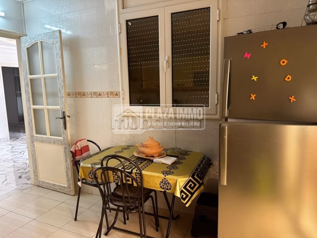 A vendre villa 3 etages a jendouba