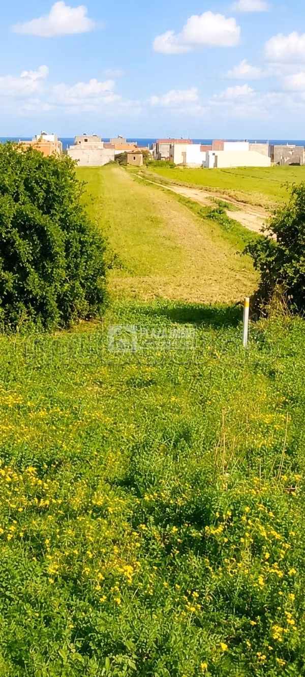 For Sale Land of 250 m² in Hammam el Ghzez Kélibia
