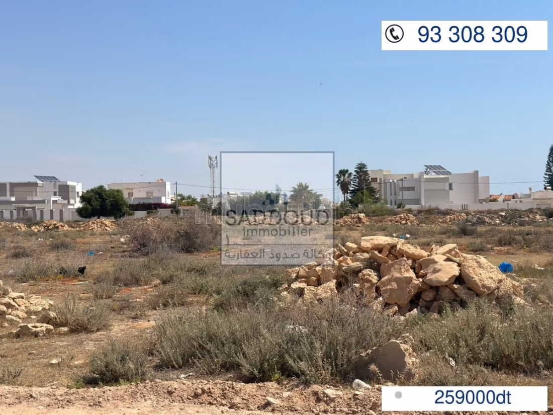 Terreno 925m in vendita - Strada Sidi Mansour Km 8.5