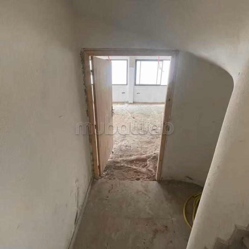 Local comercial en alquiler de 448.0 m² en Casablanca, Cil