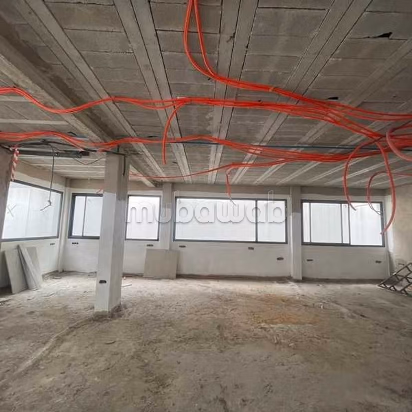 Local comercial en alquiler de 448.0 m² en Casablanca, Cil