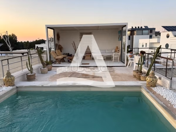 Triplex arredato con gusto a Gammarth