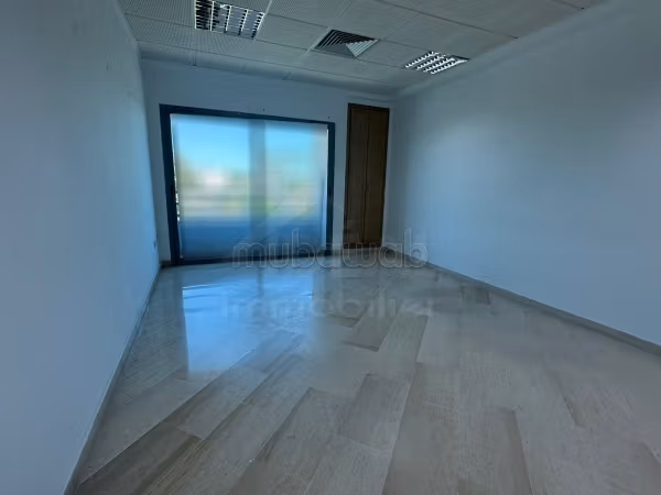 Ufficio di 240m² – Lac 1