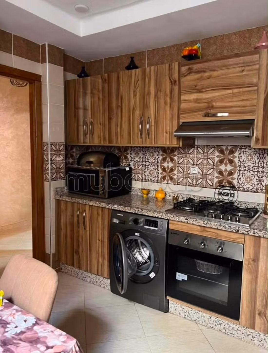 Bel appartement à louer à Marjan. Superficie de 90 m². Meublé