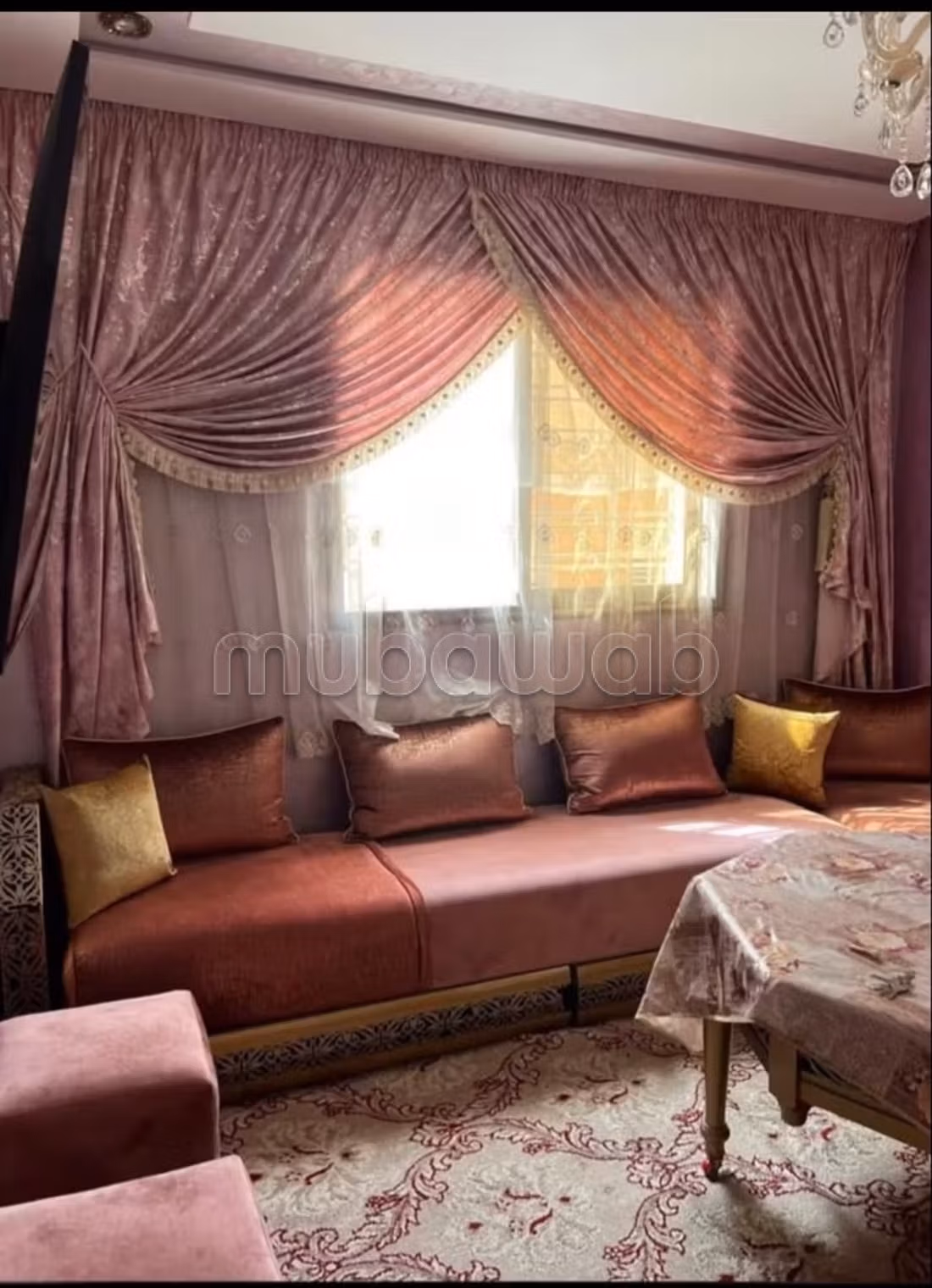 Bel appartement à louer à Marjan. Superficie de 90 m². Meublé