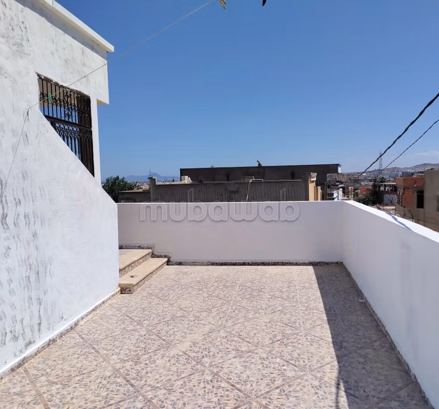 Casa su due livelli Jaafer Raoued Ariana