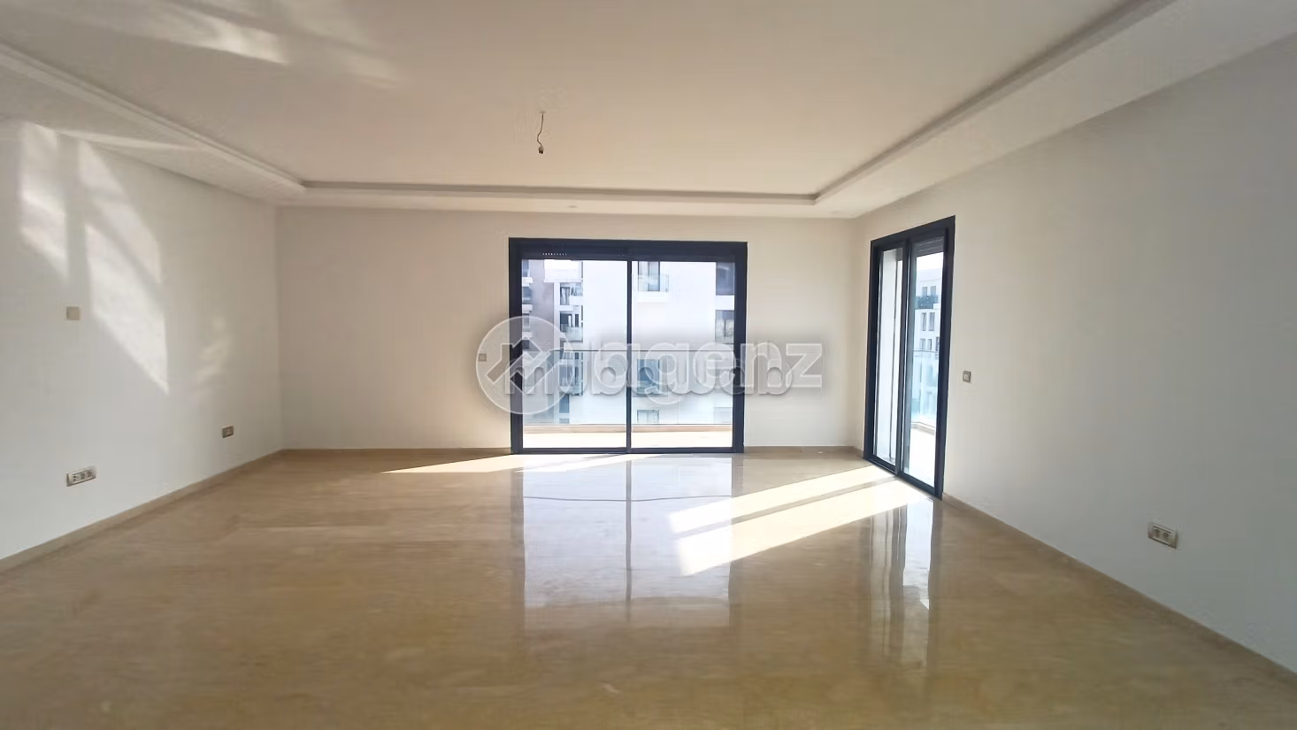 Appartamento in affitto di 143 m², 3 camere Hay Al Rajaa Fillah Rabat