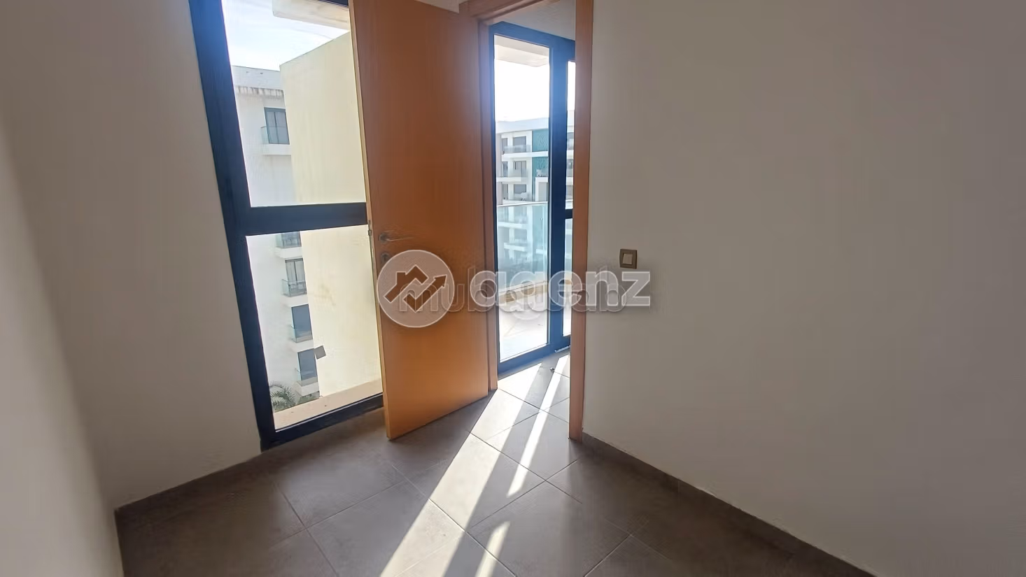 Appartamento in affitto di 143 m², 3 camere Hay Al Rajaa Fillah Rabat