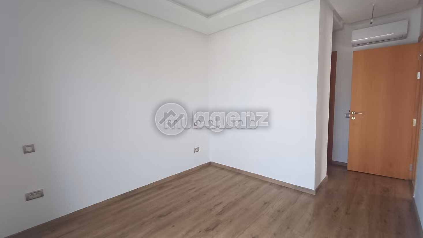 Appartamento in affitto di 143 m², 3 camere Hay Al Rajaa Fillah Rabat