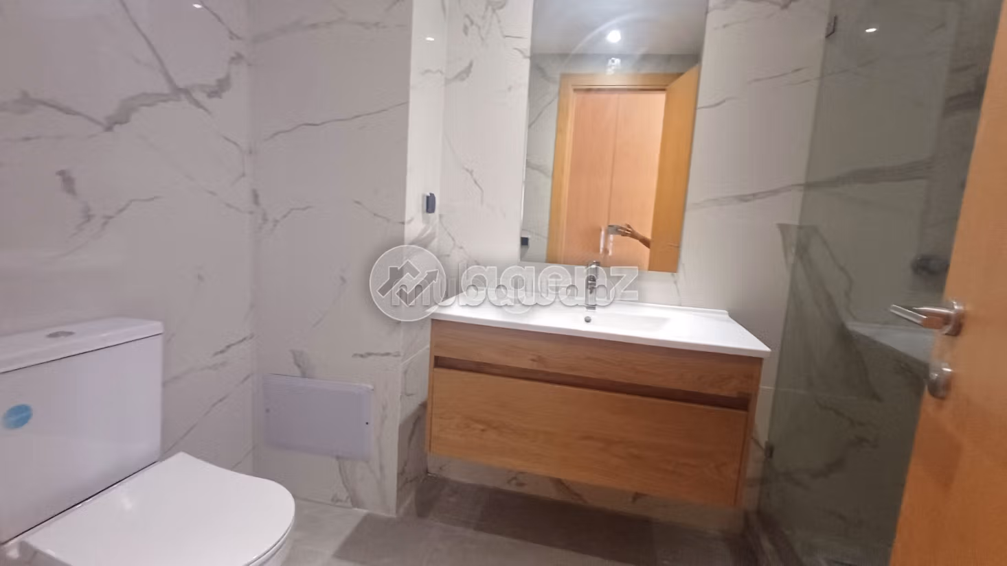 Appartamento in affitto di 143 m², 3 camere Hay Al Rajaa Fillah Rabat
