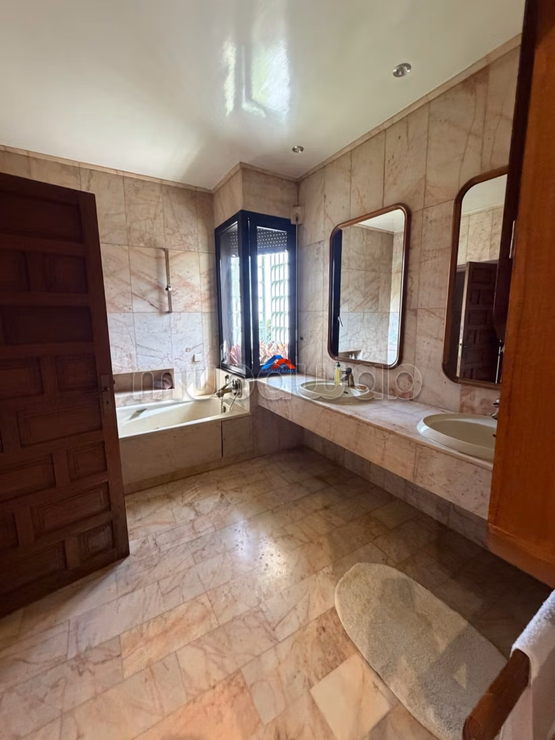 Villa en venta en Bir Qacem Souissi Rabat